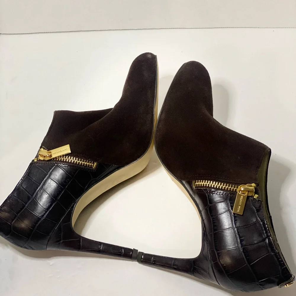 Michael Kors Booties - Picture 5 of 7